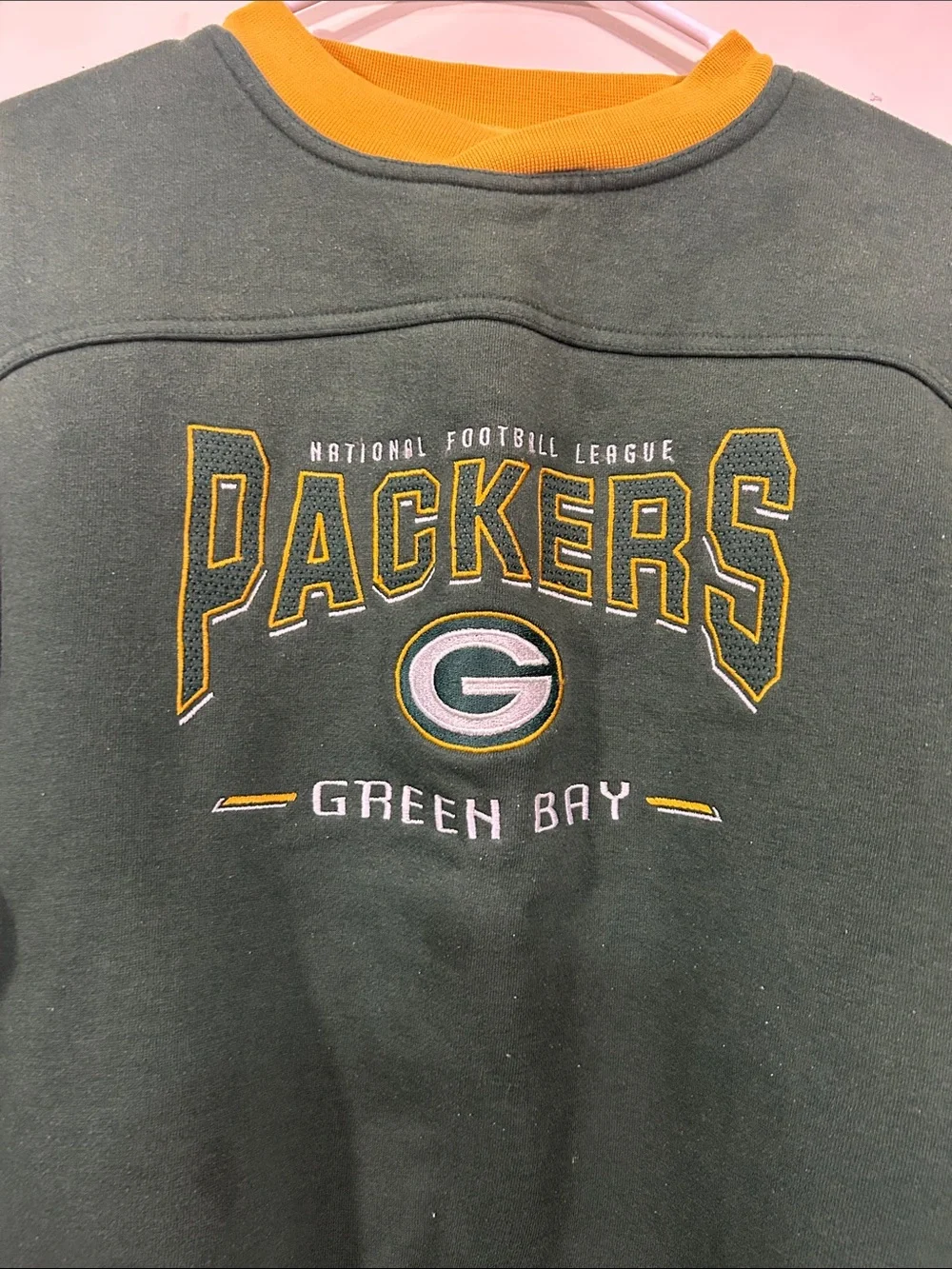 Lee Green Bay Packers Dark Green Crewneck with Gold Trim